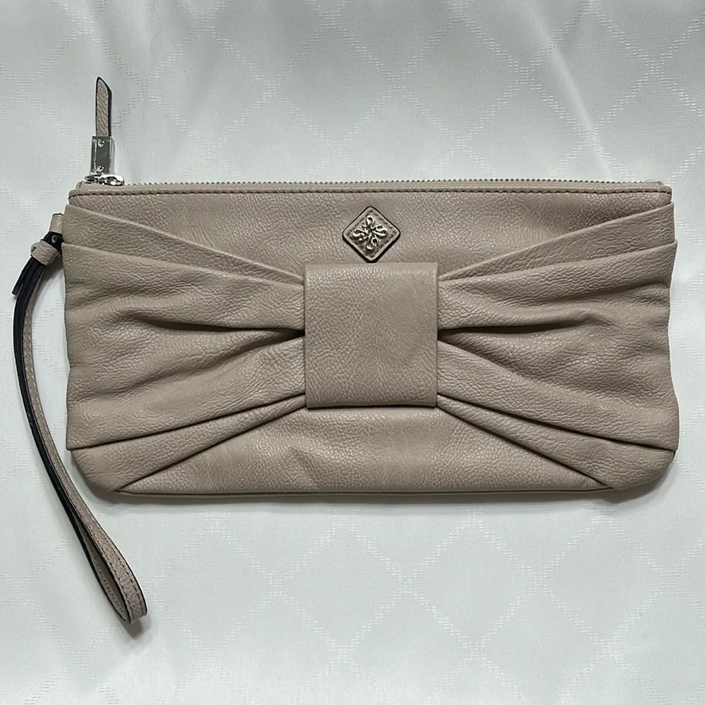 Simply Vera Vera Wang Beige Clutch